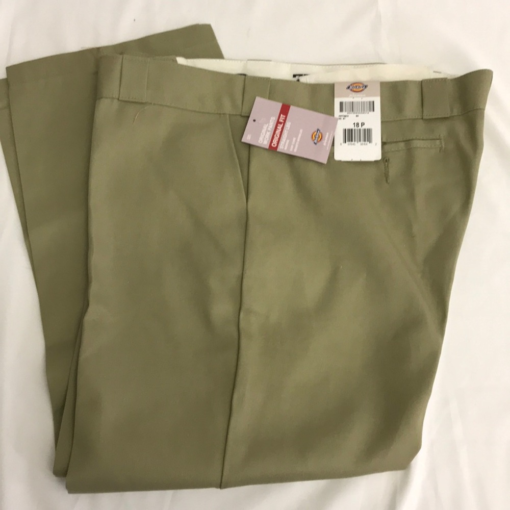 NWT Dickies 774 Pants Size 18 Petite (E1)